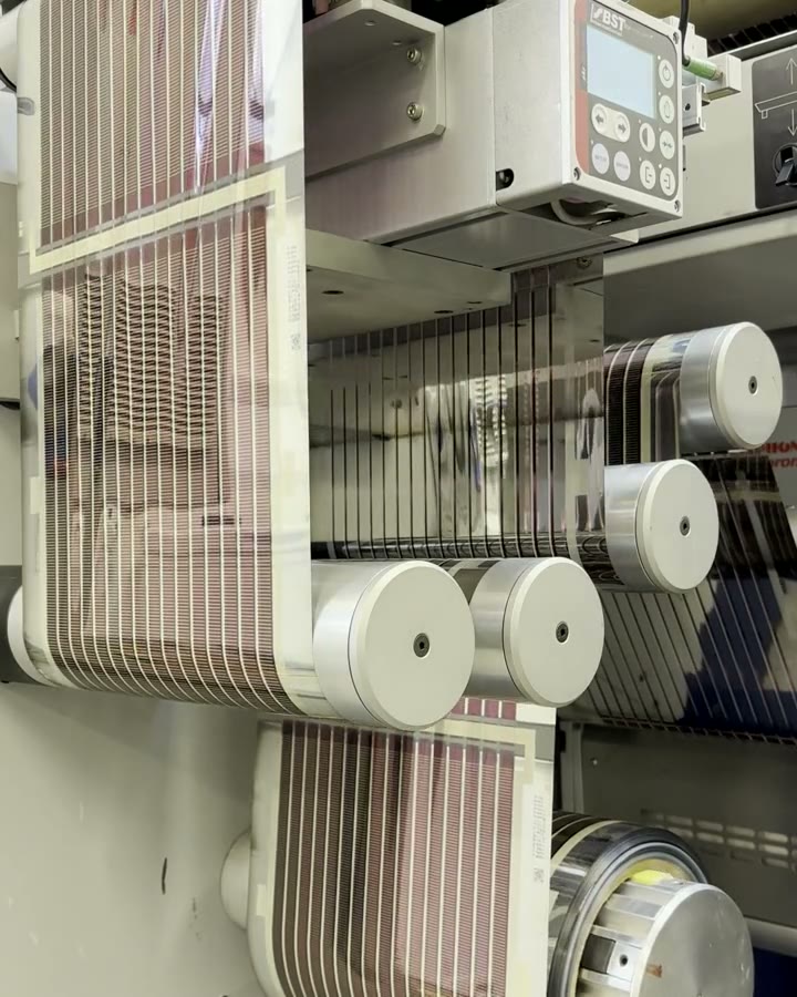 Printed Solar winding over the rollers of the pilot production line